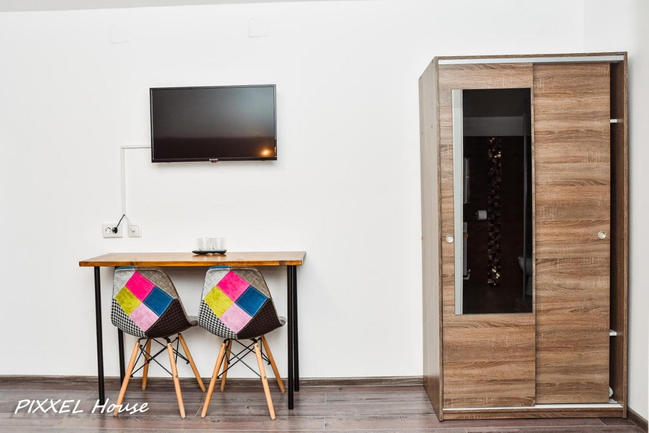 Pixxel House Ξενοδοχείο Moeciu De Sus Εξωτερικό φωτογραφία